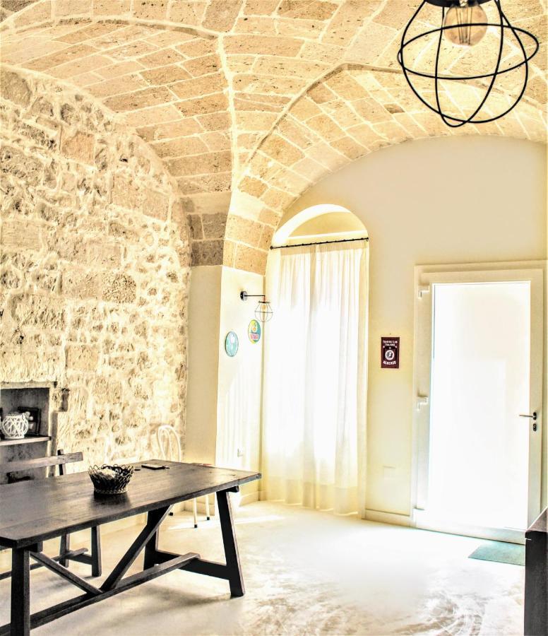 Dimora Vico Dei Nohi Acomodação com café da manhã Lecce Exterior foto